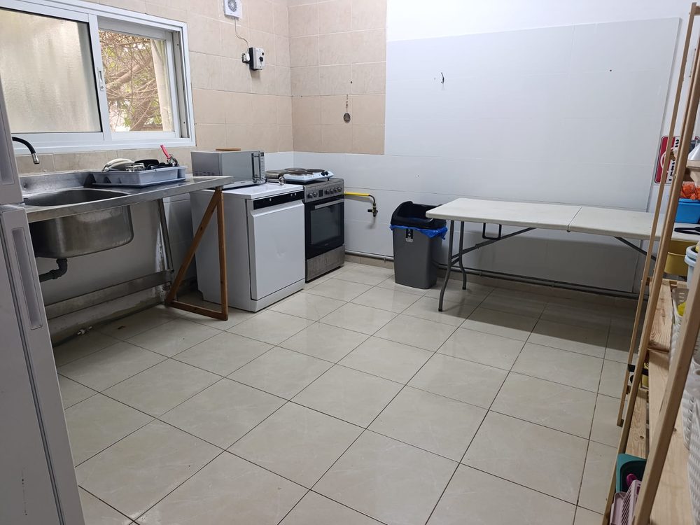 המטבח — כאן מבשלים את האוכל הביתי
